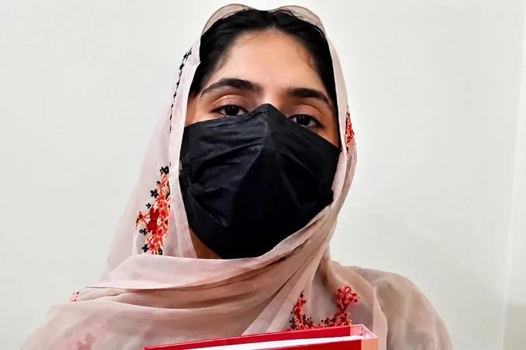 عنایت اللہ جتک قتل کیس: اسما جتک کا شفاف تحقیقات، ملزمان کی گرفتاری اور تحفظ کا مطالبہ