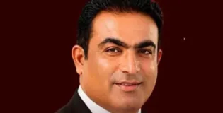 وکیل محمد عمران کلمتی کی رہائش گاہ پر رات گئے چھاپہ آئینی حقوق اور گھروں کے تقدس پر حملہ ہے۔ بی وائی سی