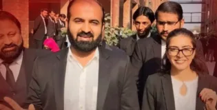 Rights Lawyers Imaan Mazari and Hadi Ali Chattha Rearrested Hours After Pakistanโs Supreme Court Grants Bail