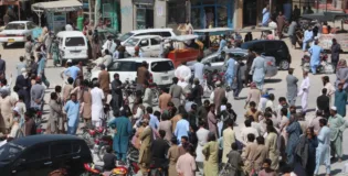 بلوچستان کی اہم خبریں: پسنی میں پولیس اہلکار مبینہ اغوا، کچلاک میں ٹرین حادثہ، دکی میں کانکن جاں بحق
